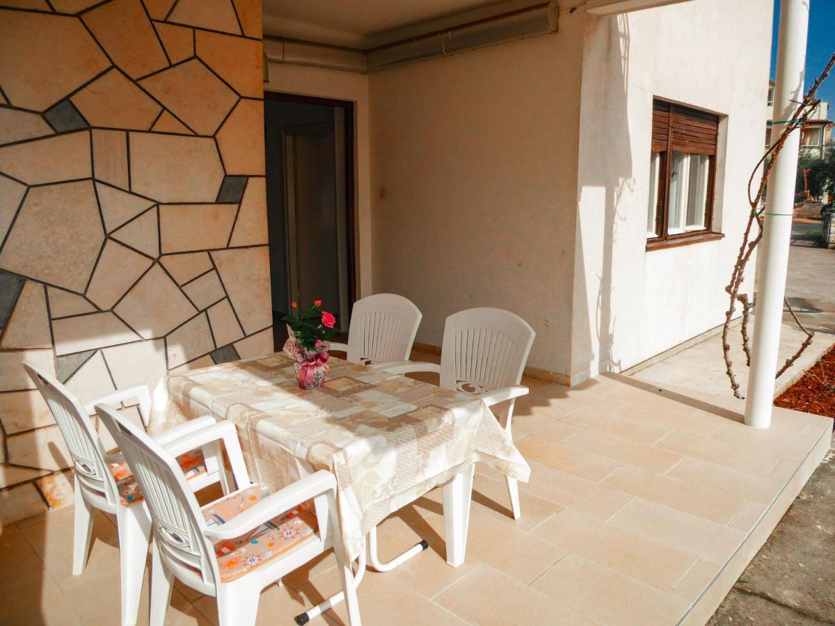 Apartman Valerija Umag Exterior foto